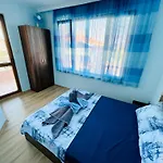 Kastela 3*
