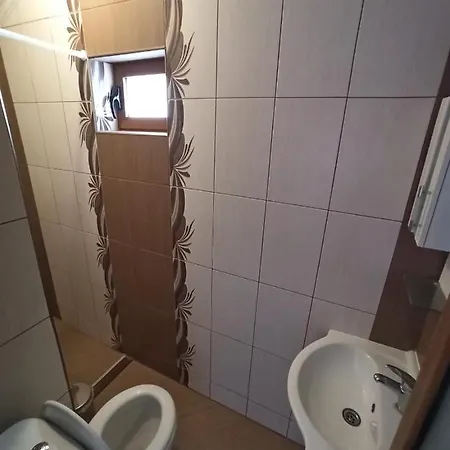 Kastela 3* 체르노모레츠