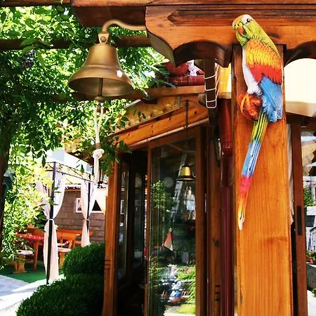 Kastela 3* 체르노모레츠