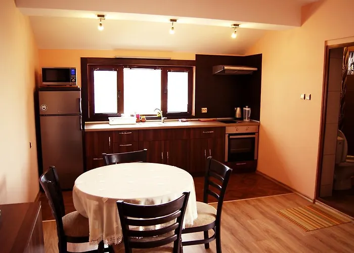 Penzion Kastela Černomorec