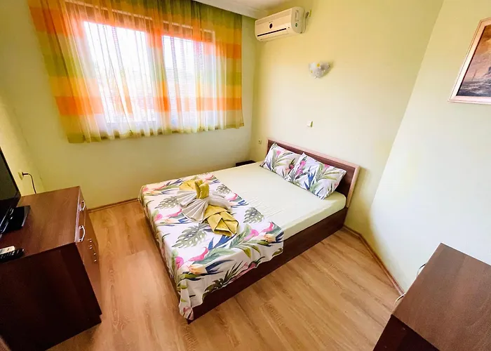 Kastela 3* Černomorec